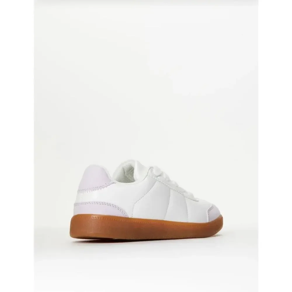 FabKids Lavender Fog Sneakers Girls Size 5